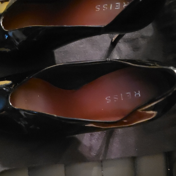 Reiss Black Patent Pointed-Toe Leather Heels - Picture 6 of 12